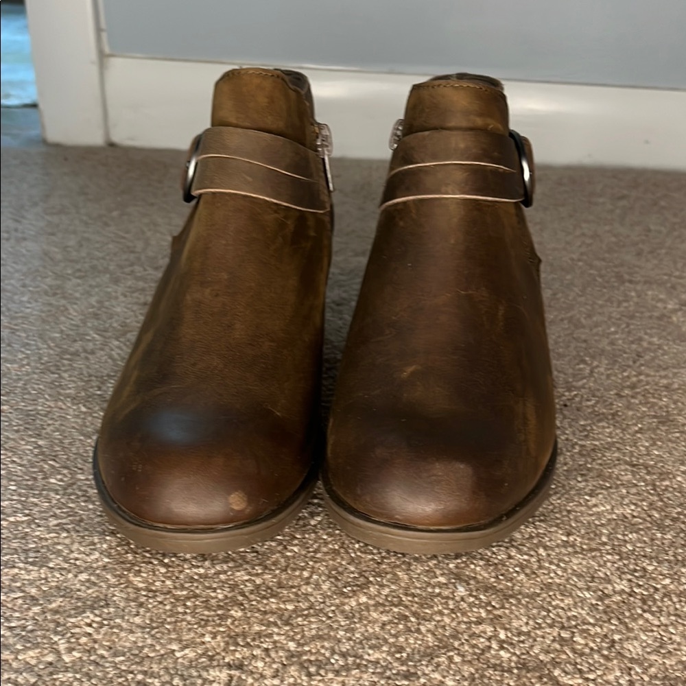 Clarks Chestnut Leather Ankle Boots with Strap